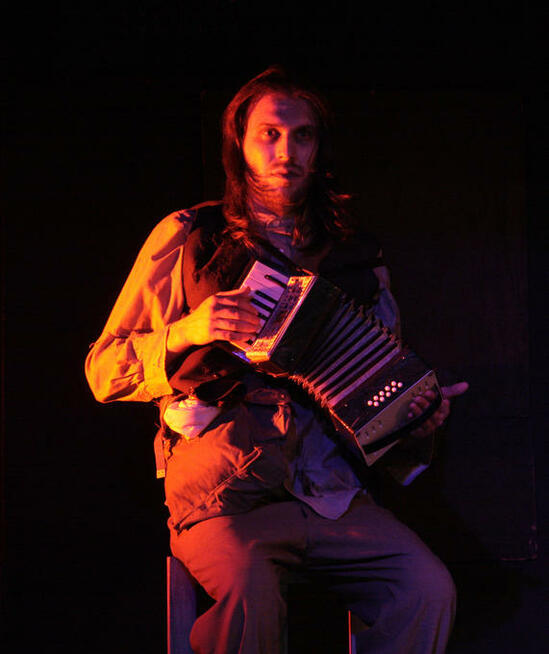 Poszukujesz fotografa.