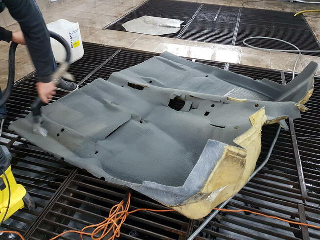 Pranie tapicerki karcher warszawa podsufitki