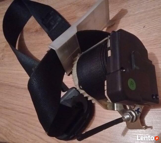 pasy bezpieczeństwa z napinaczami komplet 4 pasów ASTRA G