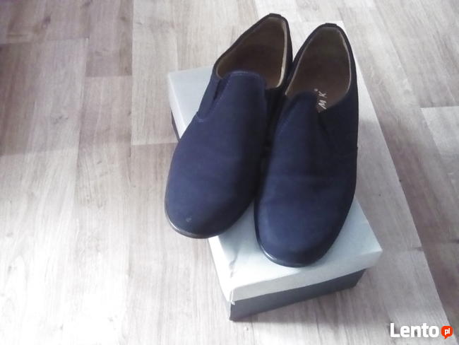 Buty dla chłopca r 36