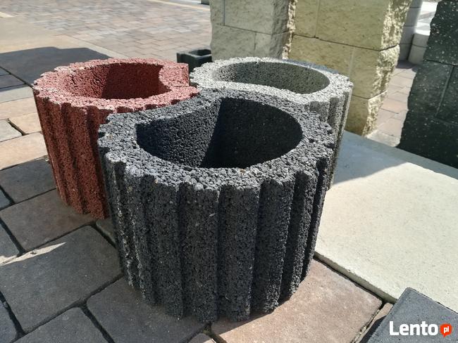 Gazony ogrodowe doniczki betonowe półksiężyc wysokość 25cm