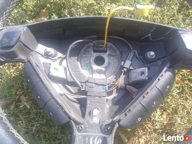 kierownica multifunkcyjna z przyciskami ASTRA G, Zafira A