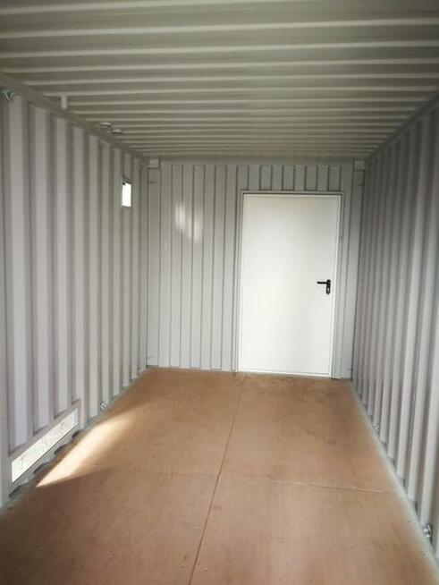 Adaptacje/ przeróbki z kontenerów morskich