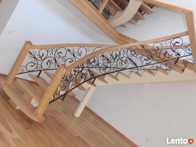 Schody i drzwi drewniane