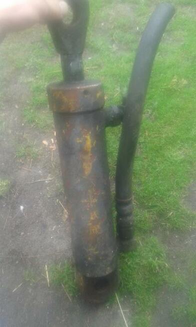 siłownik do podnośnika esiok