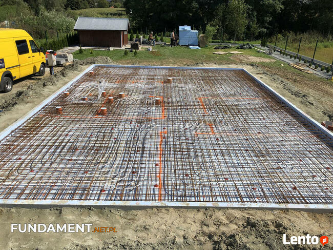 Ciepła Płyta Fundamentowa, Budowa domów szkieletowych.