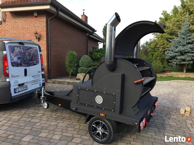 grill smoker bbq mobilny grill przyczepa gastronomiczna
