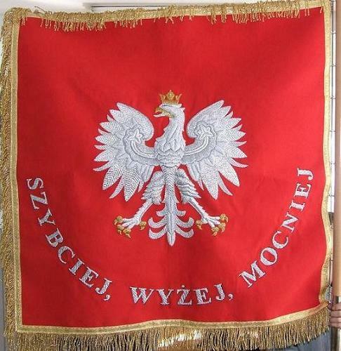 SZTANDAR haftowany, proporczyki, przeszycia