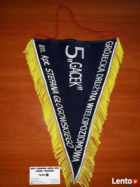 SZTANDAR haftowany, proporczyki, przeszycia