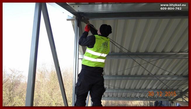 Wiata. Konstrukcja stalowa. Wiązary kratowe 11x16x3m.