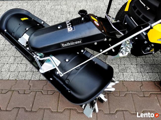 Traktor ogrodowy Cub Cadet XT2 QR106 z ZAMIATARKĄ Kawasaki