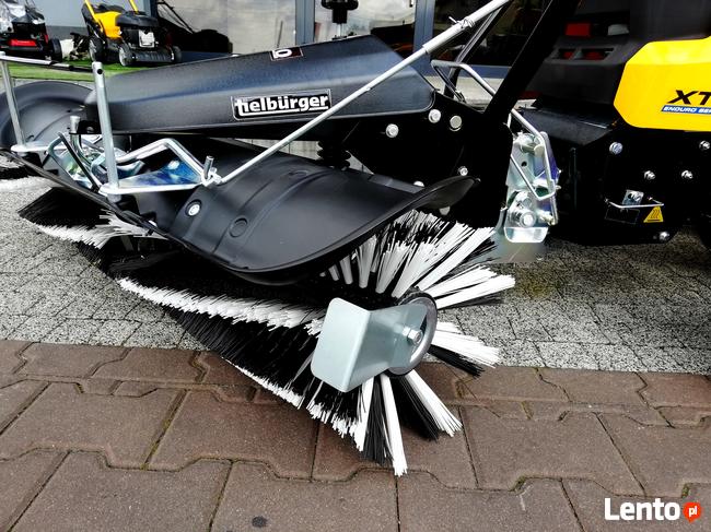 Traktor ogrodowy Cub Cadet XT2 QR106 z ZAMIATARKĄ Kawasaki