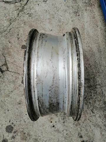 Sprzedam oryginalną felge aluminiową 15 Audi