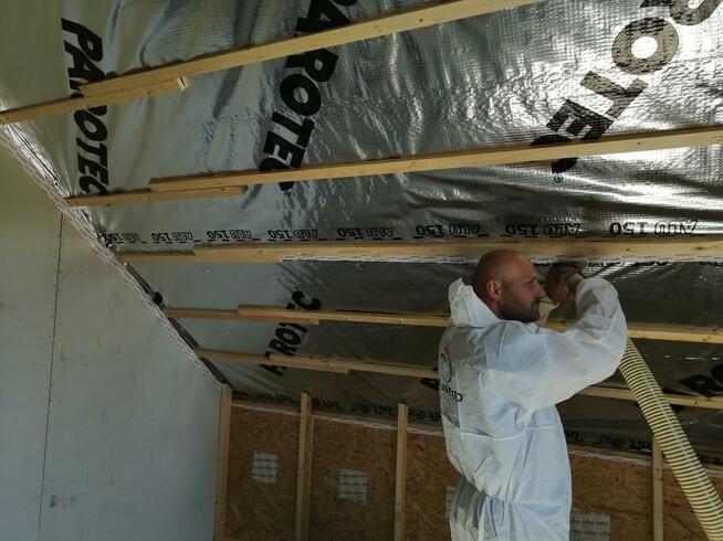 Izolacje Ocieplenia Celuloza Wełna Celulozowa