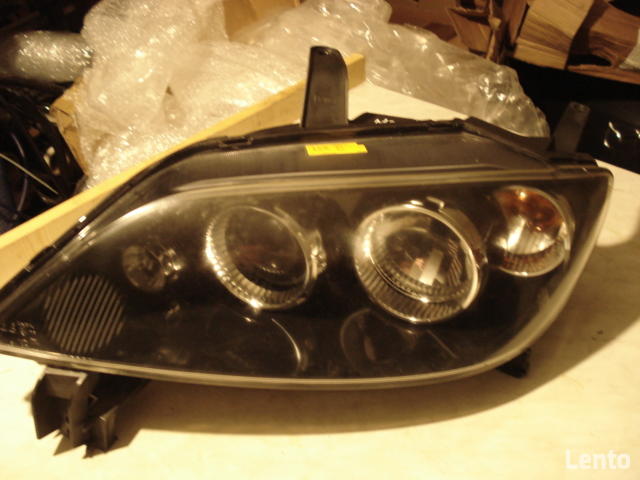 mazda 2 klapa 20n srebrna i zderzak tylny