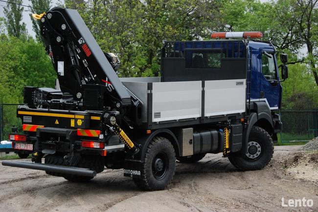 Montaż żurawia HIAB HDS serwis Żurawi naprawa PALFINGER