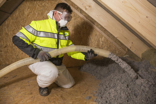 Izolacje Ocieplenia Celuloza Wełna Celulozowa