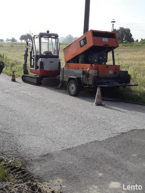 MINIKOPARKA PRZECISKI KRETEM przebicia pod drogami kostką
