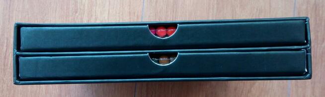 Elegancki zestaw kredek 46sztuk w pudełku ozdobnym