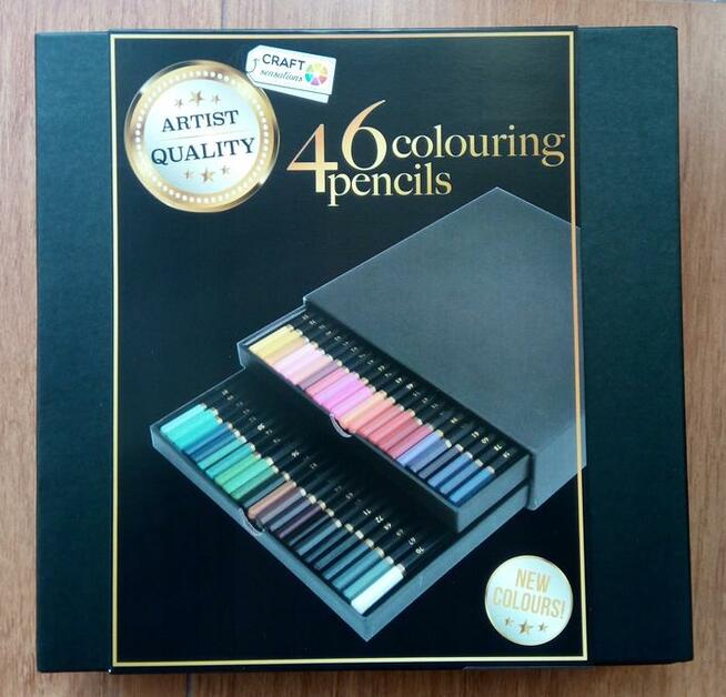 Elegancki zestaw kredek 46sztuk w pudełku ozdobnym