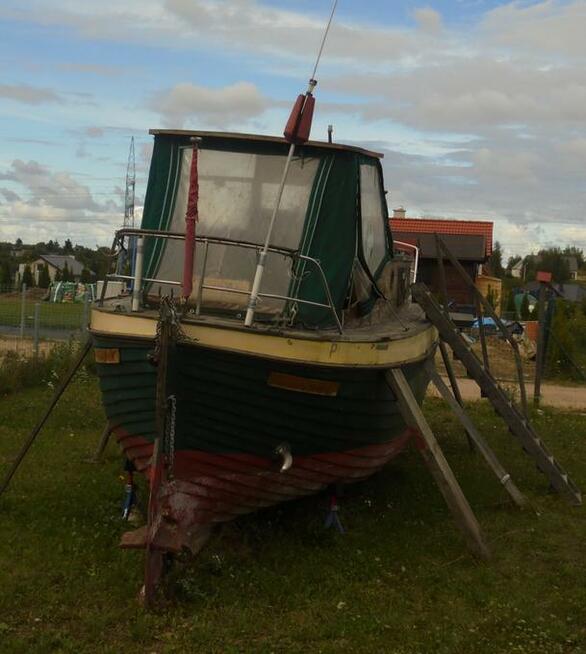 Sprzedaż łodzi motorowej