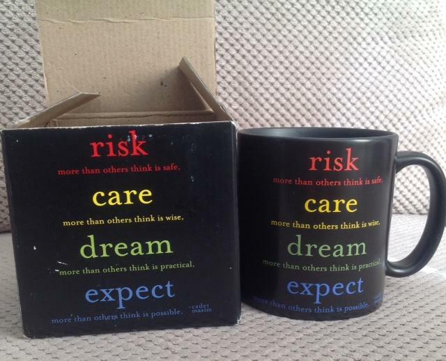 Oryginalny czarny kubek unikat 420ml quotablemugs