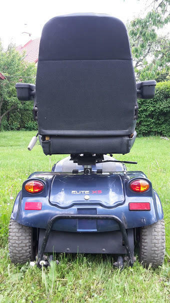 Wózek skuter inwalidzki elektr. Sterling Elite XS ang.