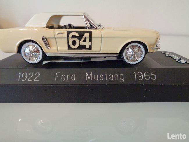 Sprzedam model FORD MUSTANG 1965