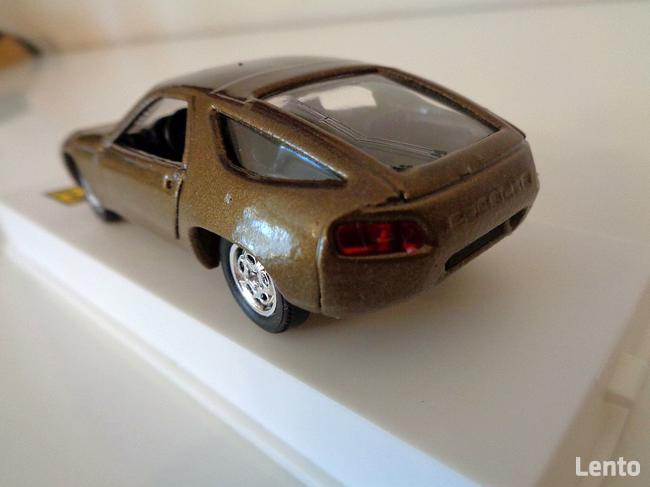 Sprzedam model PORSCHE 928 S