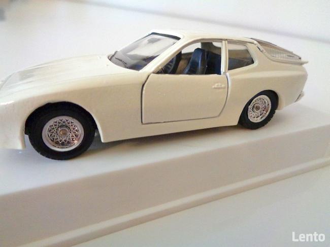 Sprzedam model PORSCHE 944