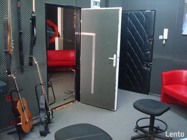 ROCK DISCIPLINE - nauka gry na gitarze oraz gitarze basowej