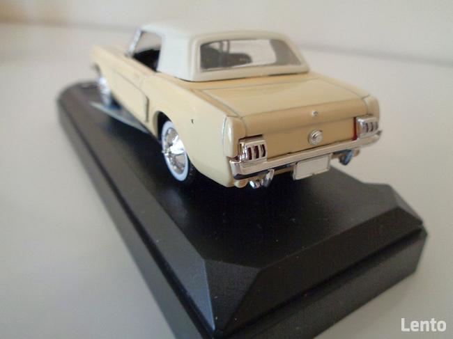 Sprzedam model FORD MUSTANG 1965