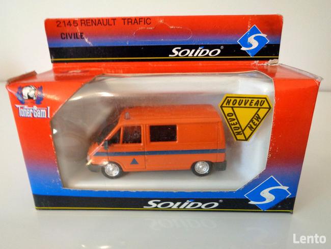 Sprzedam model RENAULT TRAFIC CIVILE