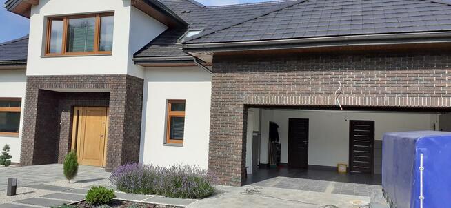 Fugowanie klinkieru-płytki elewacyjne