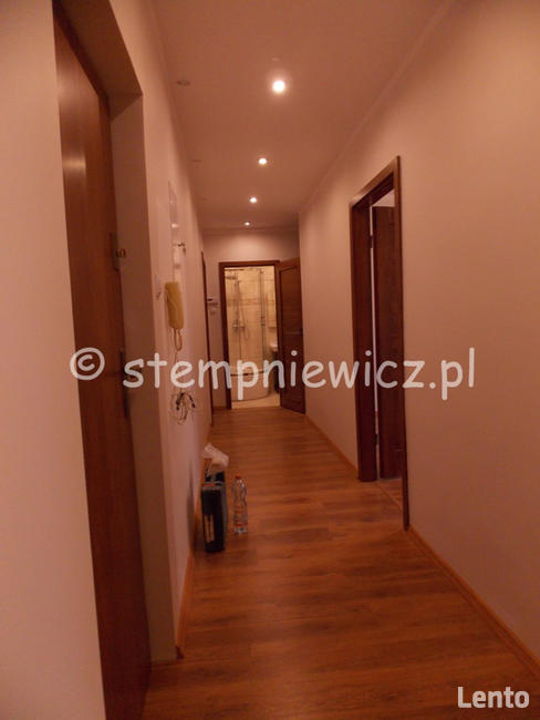 KOMPLEKSIWEREMONTY MIESZKAŃ KUCHNI ŁAZIENEK POKOI SOLIDNIE