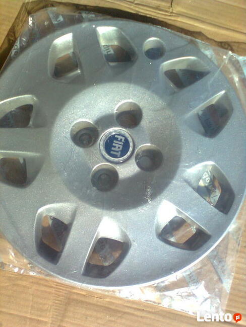 Sprzedam oryginalny kołpak do Fiata Punto II.