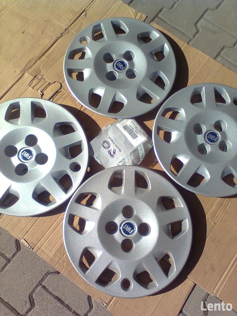 Sprzedam kolekcjonerskie, Włoskie kołpaki do Fiata Punto II.