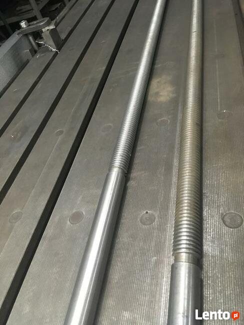 Frezarka FWA 32, FWA 32M,FYA 32,FYA32M Śruba stołu