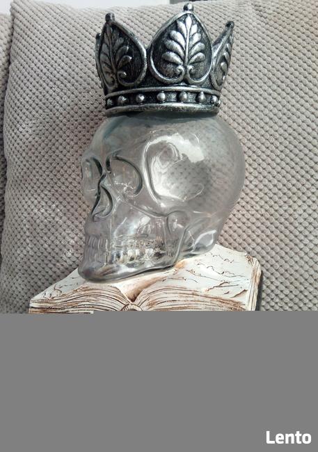 Świecąca czaszka w księgach lampa spells skull LED