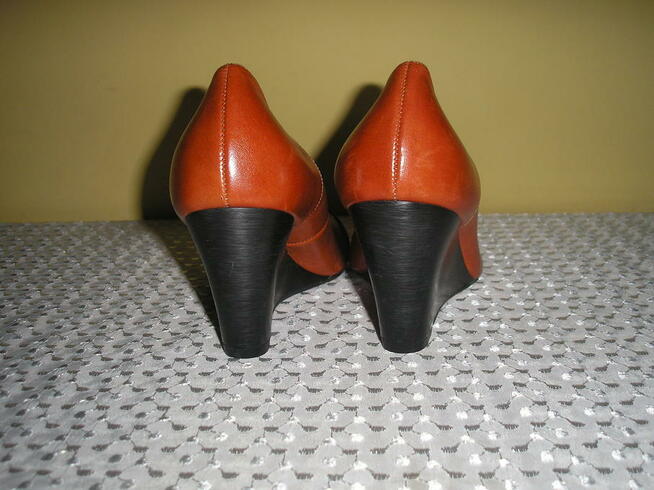 nowe czółenka-koturny edeo 40 26cm. skóra naturalna