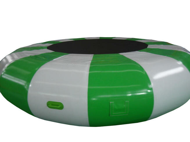 Trampolina 5 m na wodę na jezioro