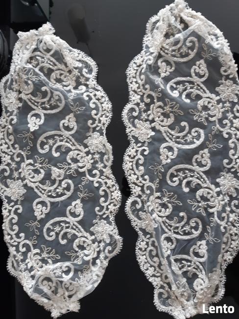 SPRZEDAM kilkanaście sukien ślubnych i dodatki. OKAZJA