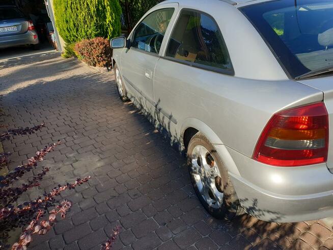 Opel Astra G Hatchback 2.0 DTI 101KM srebrny, szyberdach