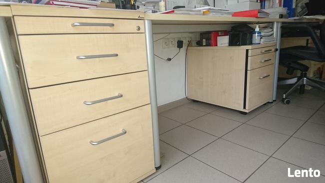 Asystor, kontener marki MARO