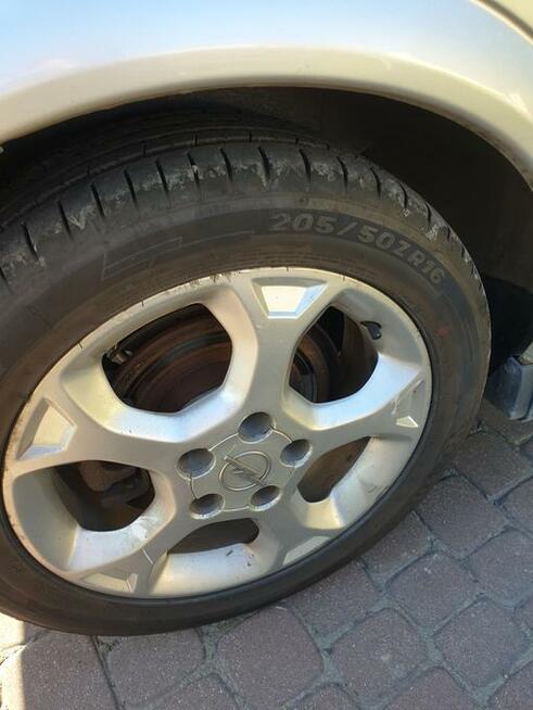 Opel Astra G Hatchback 2.0 DTI 101KM srebrny, szyberdach