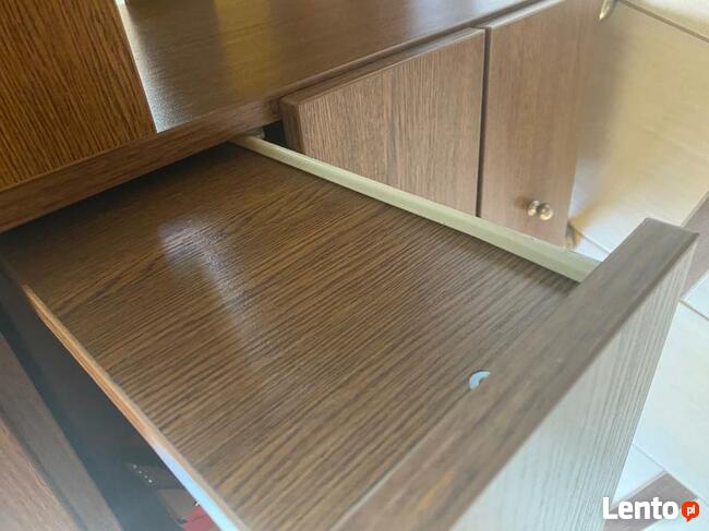 Biurko ręczna robota