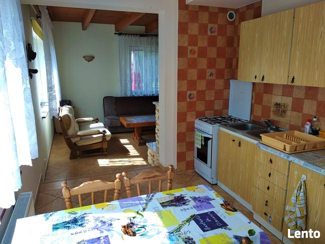 Domek nad stawem na Kaszubach