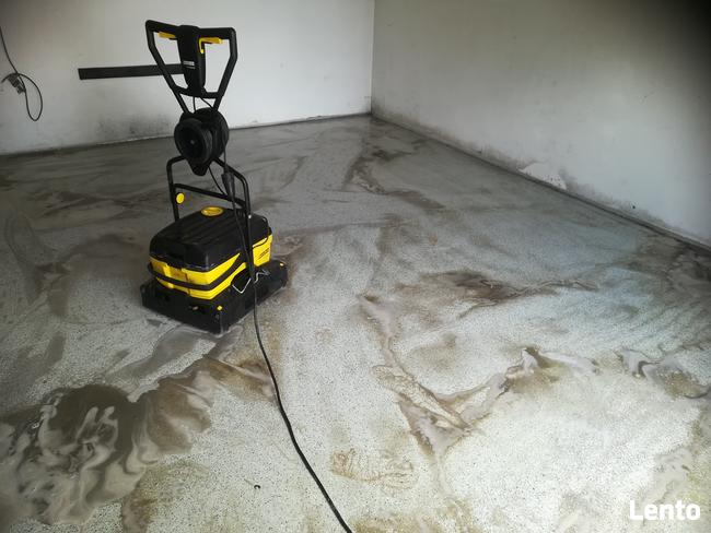 Mycie Kostki Brukowej/ Mycie Elewacji/Mycie Ogrodzeń/