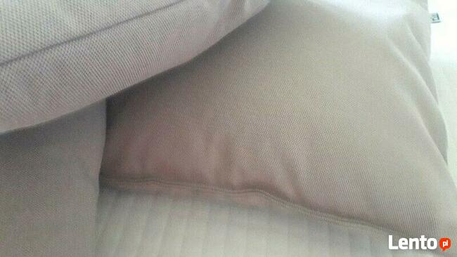 nowe trzy poduszki 40x40 cm