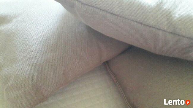 nowe trzy poduszki 40x40 cm